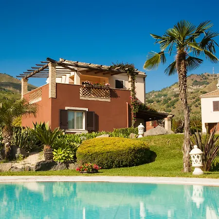 Alcantara Di Charme Hotel