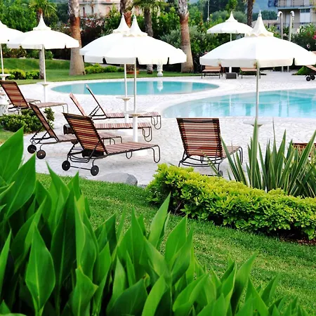 Hotel Alcantara Di Charme Adults Only