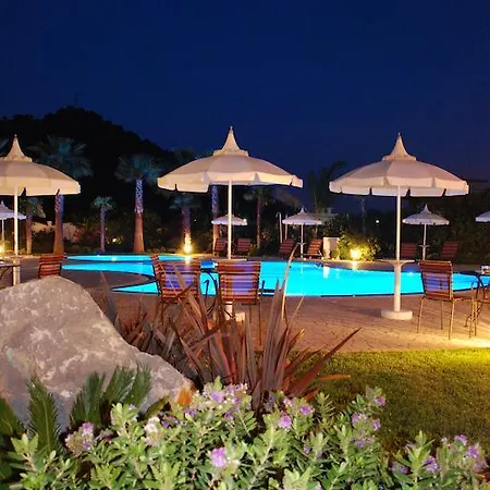 Hotel Alcantara Di Charme