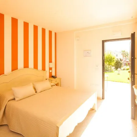 Hotel Alcantara Di Charme